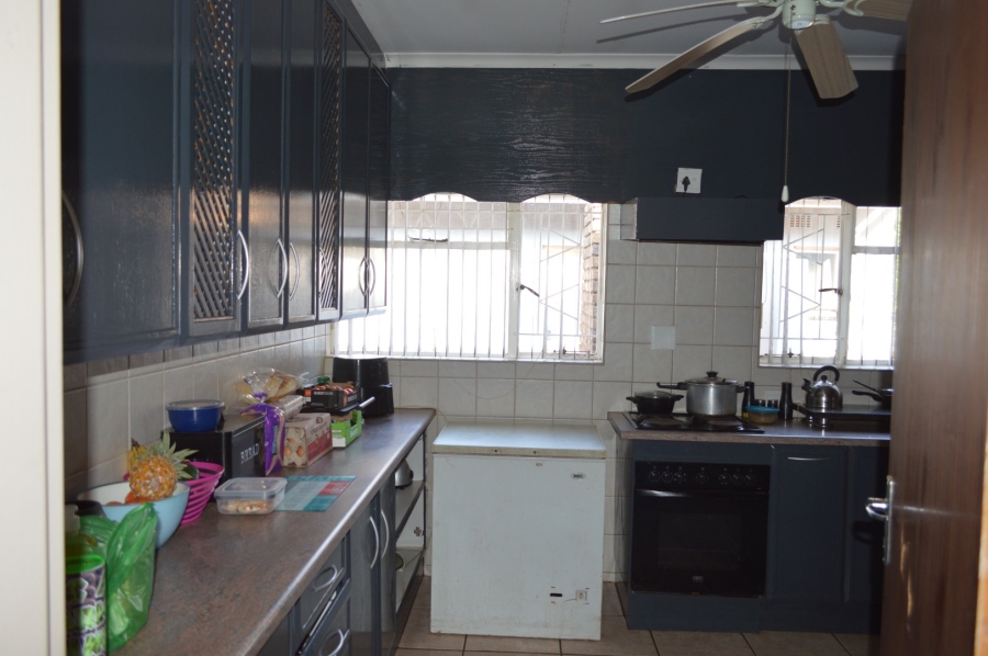 3 Bedroom Property for Sale in Flamwood North West
